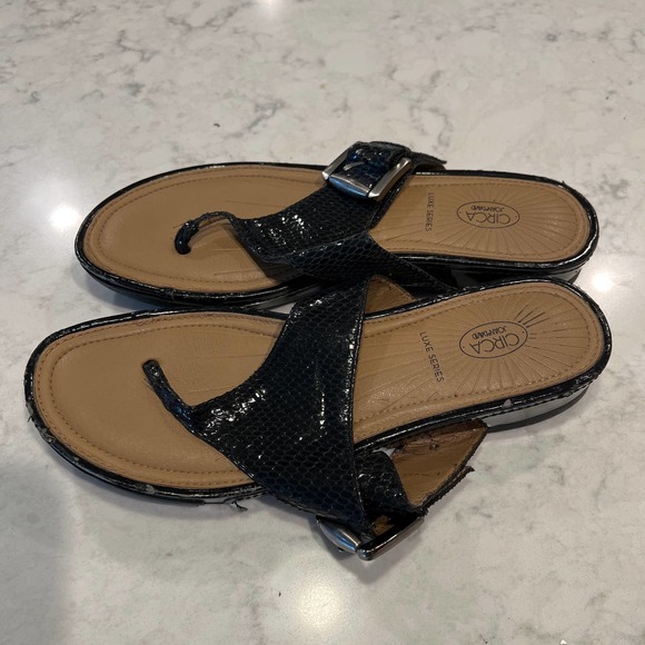 Circa Joan & David‎ Luxe Series Women's Snakeskin Leather Buckle Sandals Size 9 - Picture 4 of 8